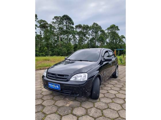 CHEVROLET CORSA 1.8 MPFI MAXX SEDAN 8V FLEX 4P MANUAL